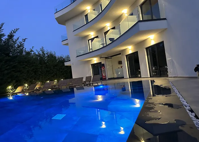 Boutique hotel only: Blue Eye Hotel